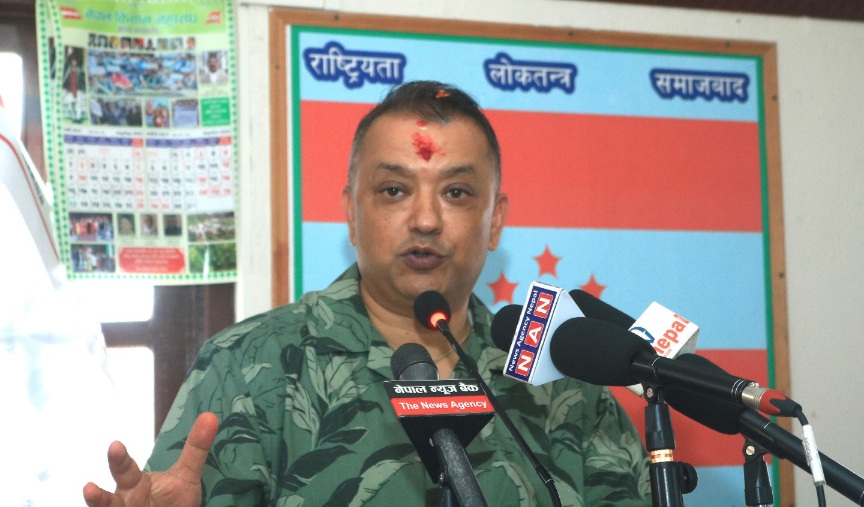 व्यक्तिको गल्तीको पार्टीले जिम्मा लिँदैनः गगन थापा